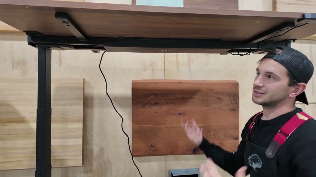 Vernal Core3 VS. Deskhaus Peak Two-Leg + Libernovo Omni Giveaway