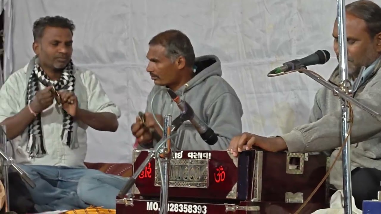 PARVIN TABLA 🎸BIPIN, benjo solo 🎸🎤valam dash 🎹જય હો સંતવાણી 