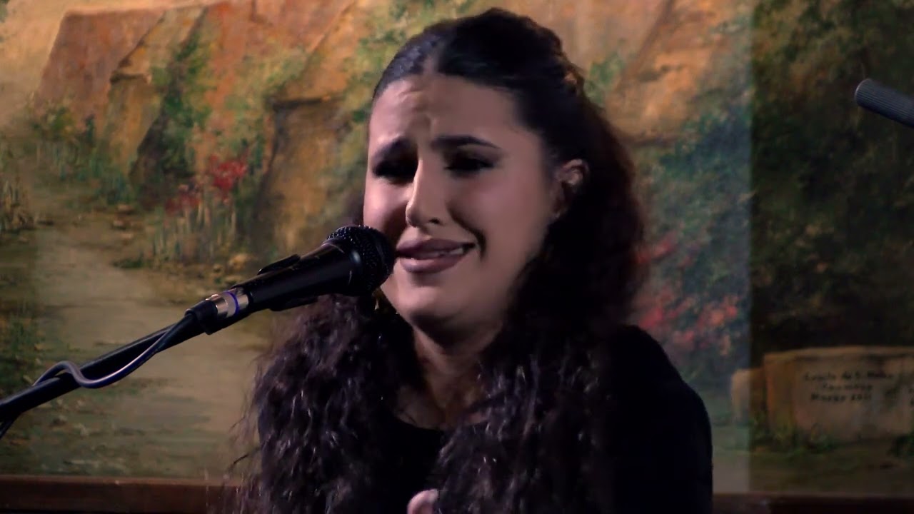 Esperanza Garrido de Sevilla - Guitarra: Álvaro Moreno - FINAL 2023
