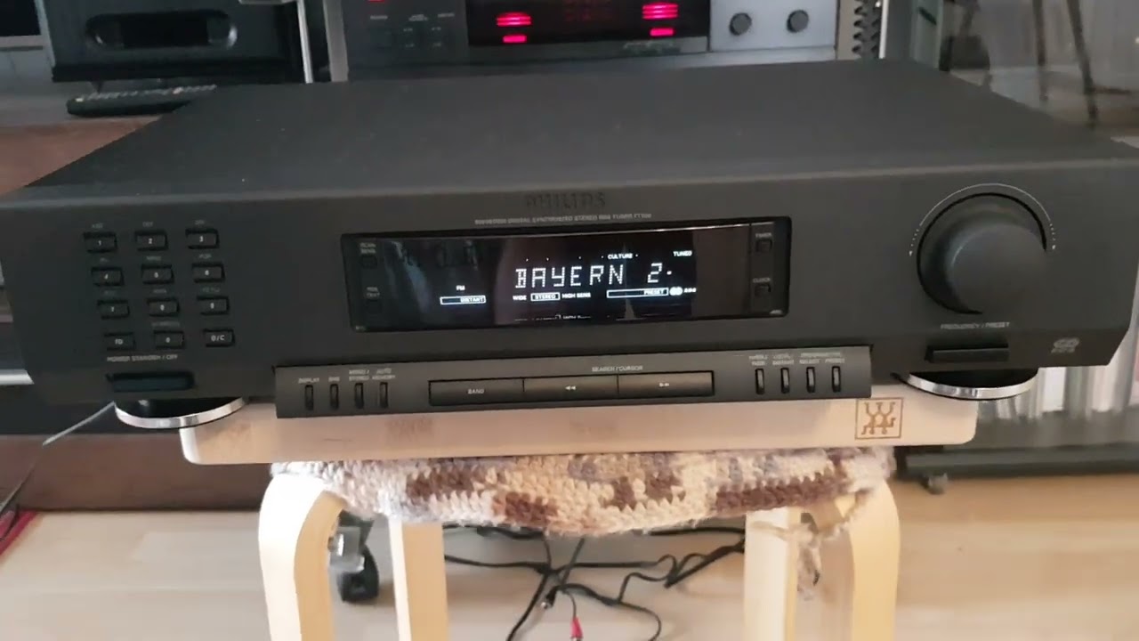 Philips FT930 HiFi RDS FM AM Stereo Tuner
