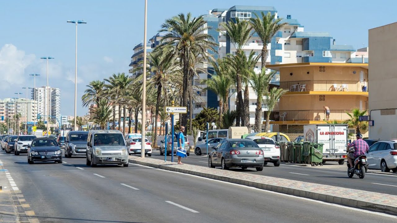 Cartagena y San Javier coordinan sus semáforos para dar fluidez al tráfico en La Manga
