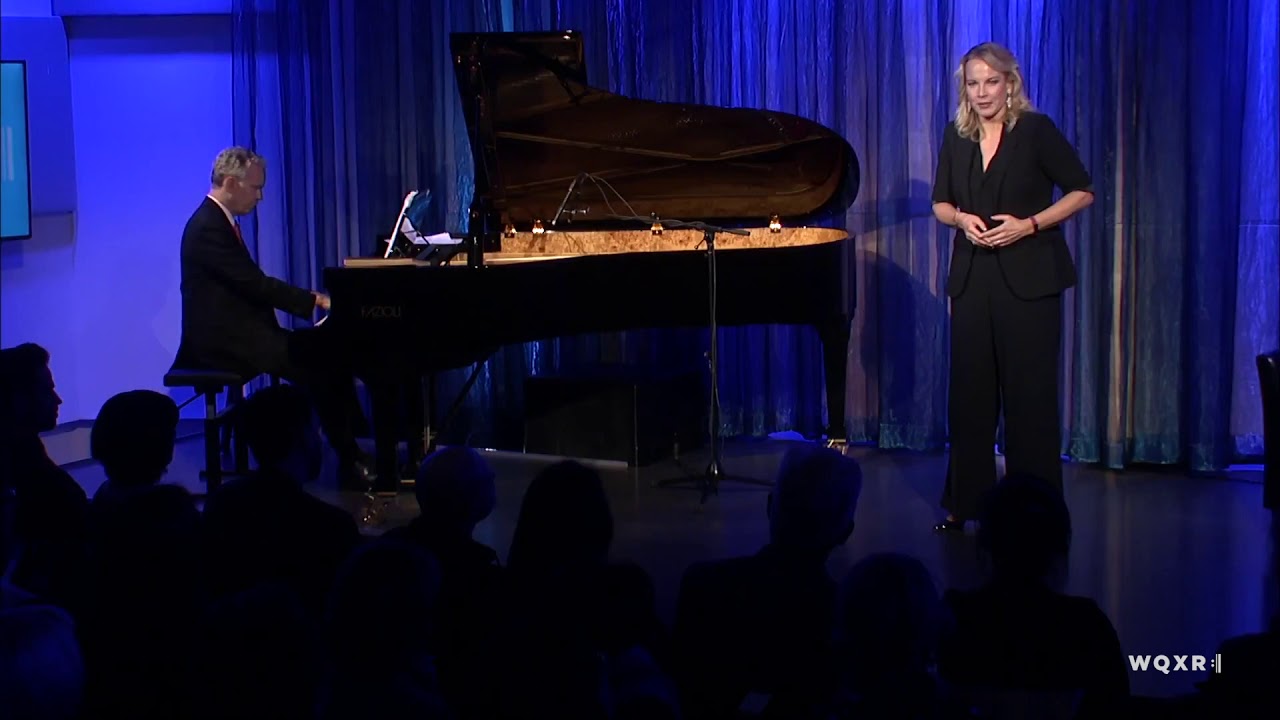 ElĪna Garanča sings “Widmung” by Robert Schumann