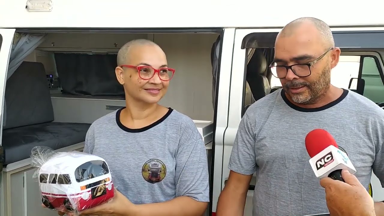 KOMBI  Kombinet para o casal Lavoisier e Sara.