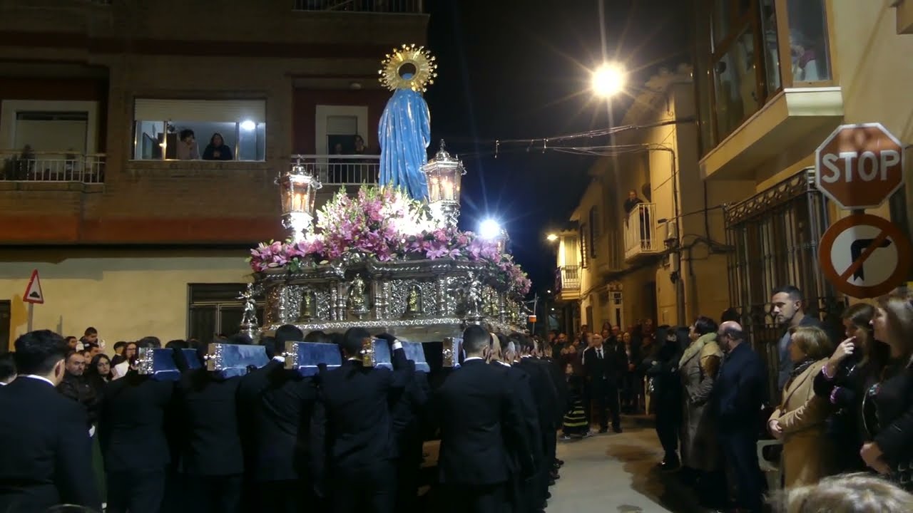 " Mesopotamia " de José Vélez García // Virgen del Río por la calle Mayor Viernes Santo