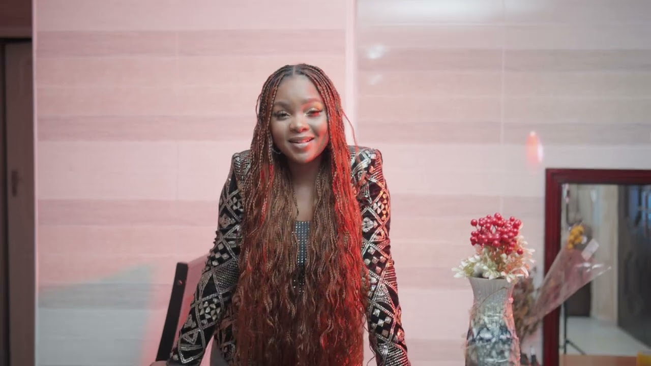 Uzozisola - Menzile Chester, Haitche (Lyric/Performance Video)