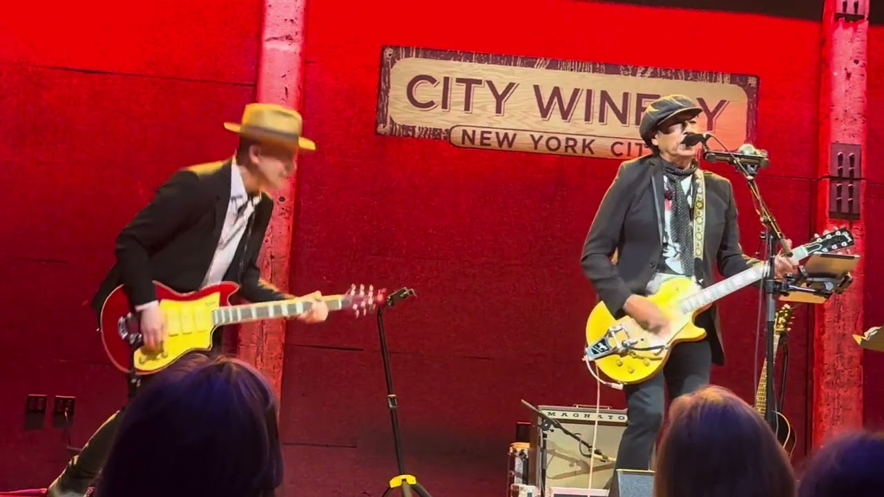 Alejandro Escovedo “Castanets”