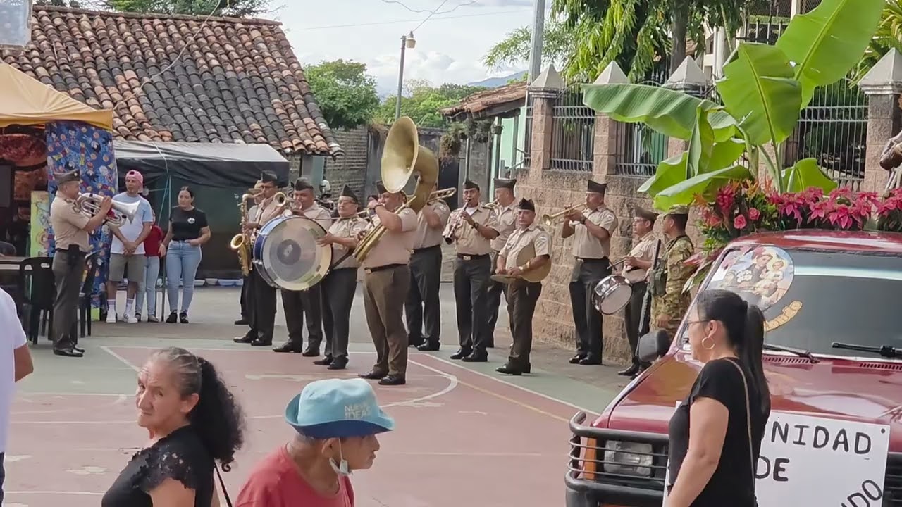 Desfile de las FIESTAS PATRONALES en mi PUEBLO en EL SALVADOR 🇸🇻 Concepción Quezaltepeque 