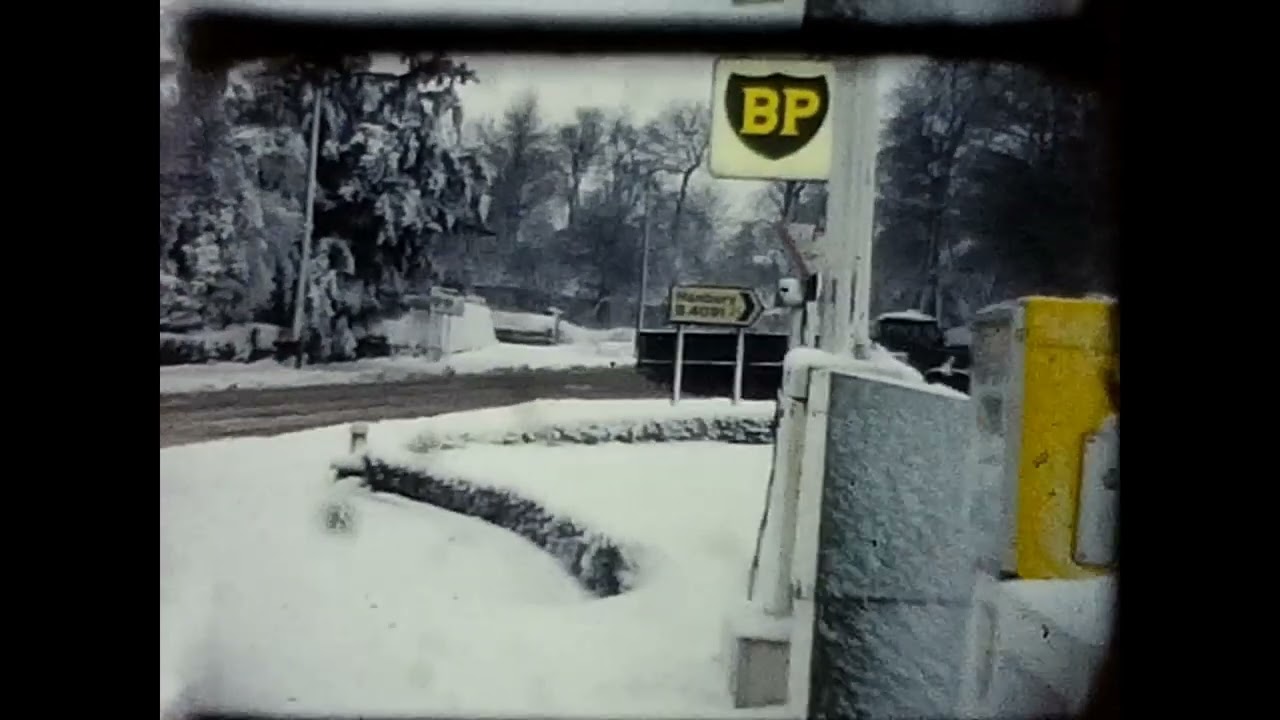 Bromsgrove in the 60's  Stoke Turn Filling Station in the Snow