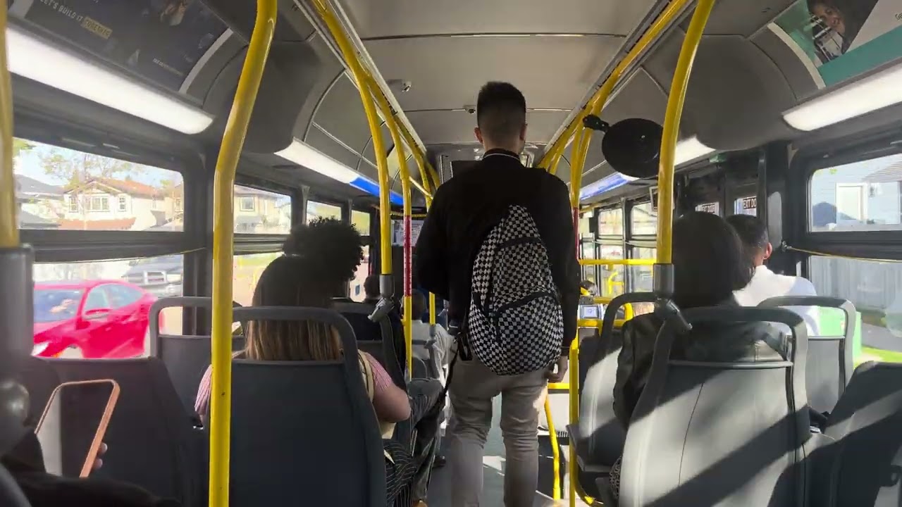 ETS Bus 7235||New Flyer XD40||119 Clareview