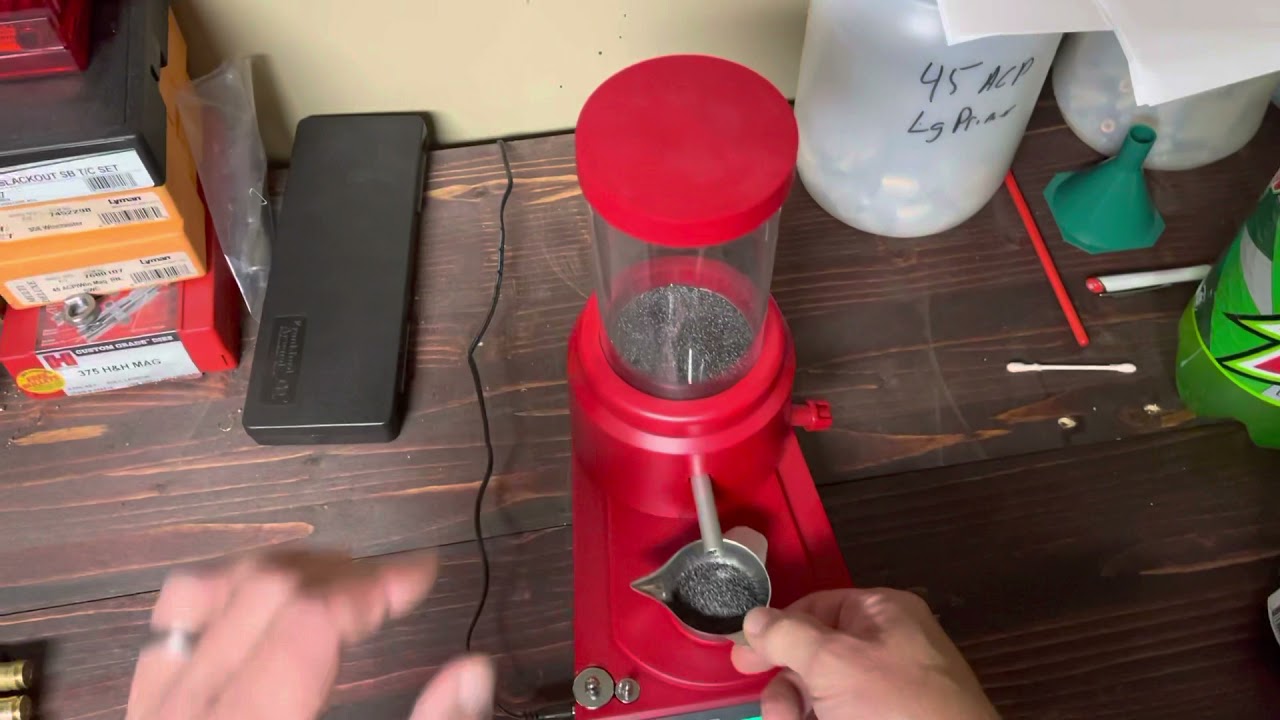 Adjusting Hornady auto powder dispenser