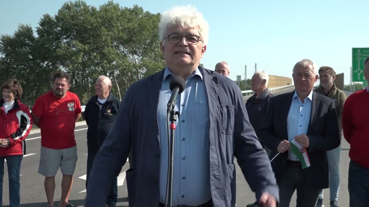Átadták a soltvadkerti elkerülő út első szakaszát