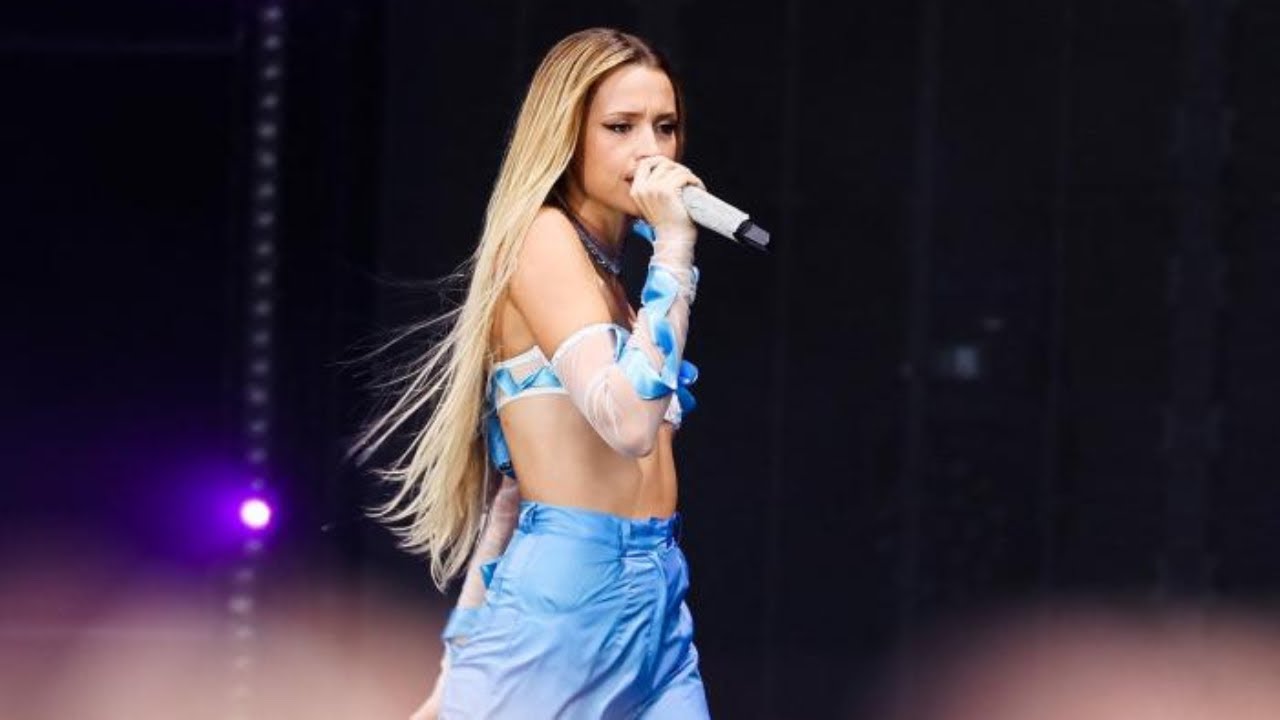 Angèle REPREND SAIYAN POUR LA PREMIÈRE FOIS EN CONCERT !