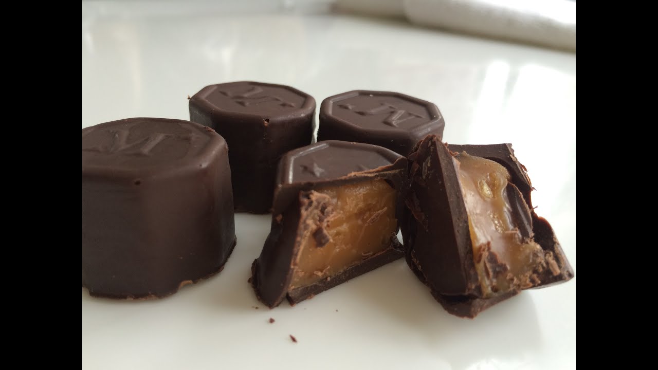 Fyldte chokolader med saltkaramel