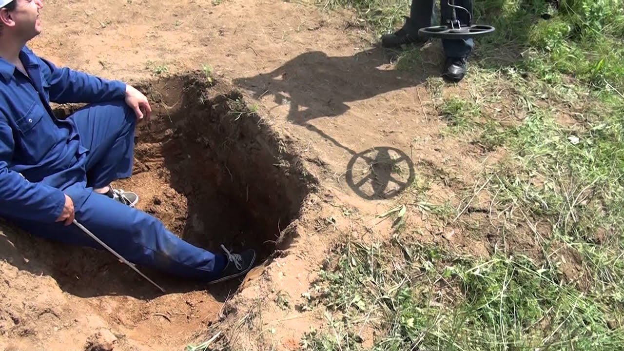 Test of depth- Nexus and  Blisstool Metal Detectors