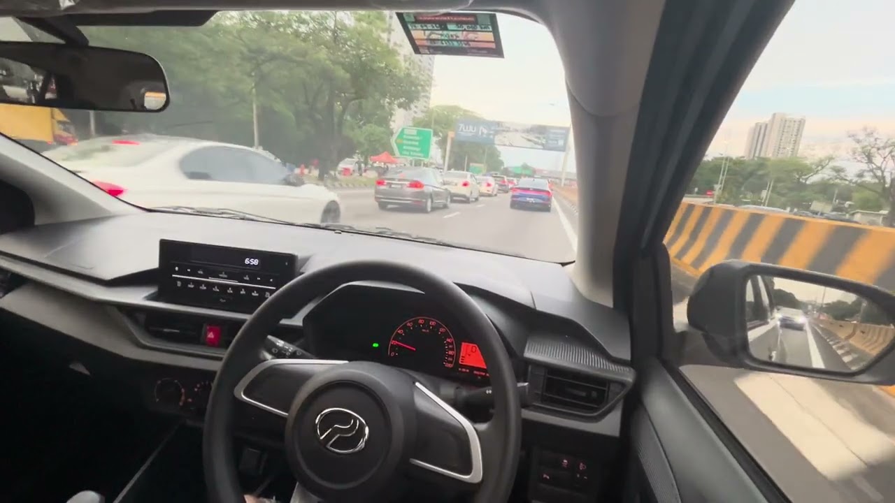 Best Value for Money Car Perodua Axia ~ Perfect first car to own for young adults and aunties