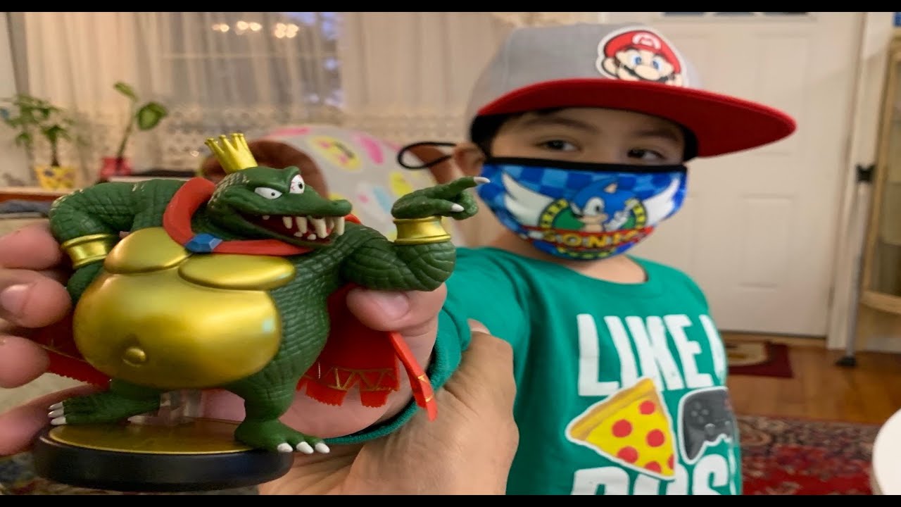 Unboxing our new King K. Rool Amiibo
