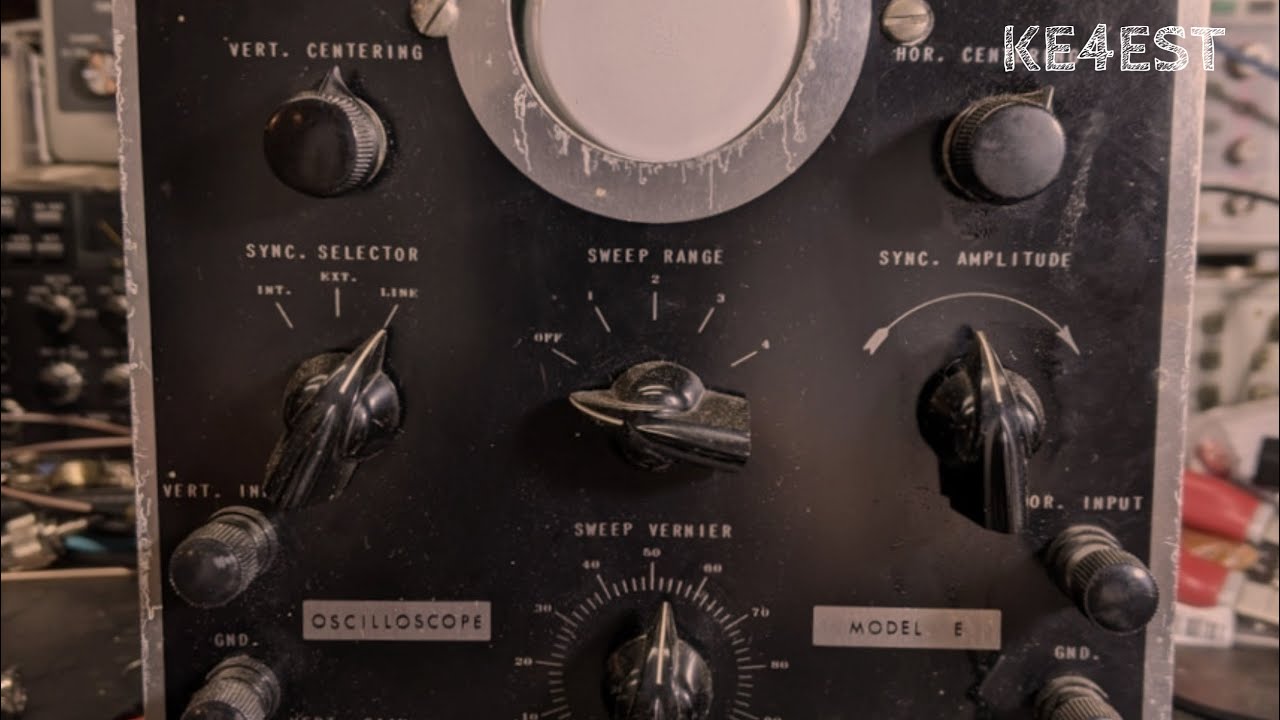 Vintage Training Oscilloscope -- UEL  Model E