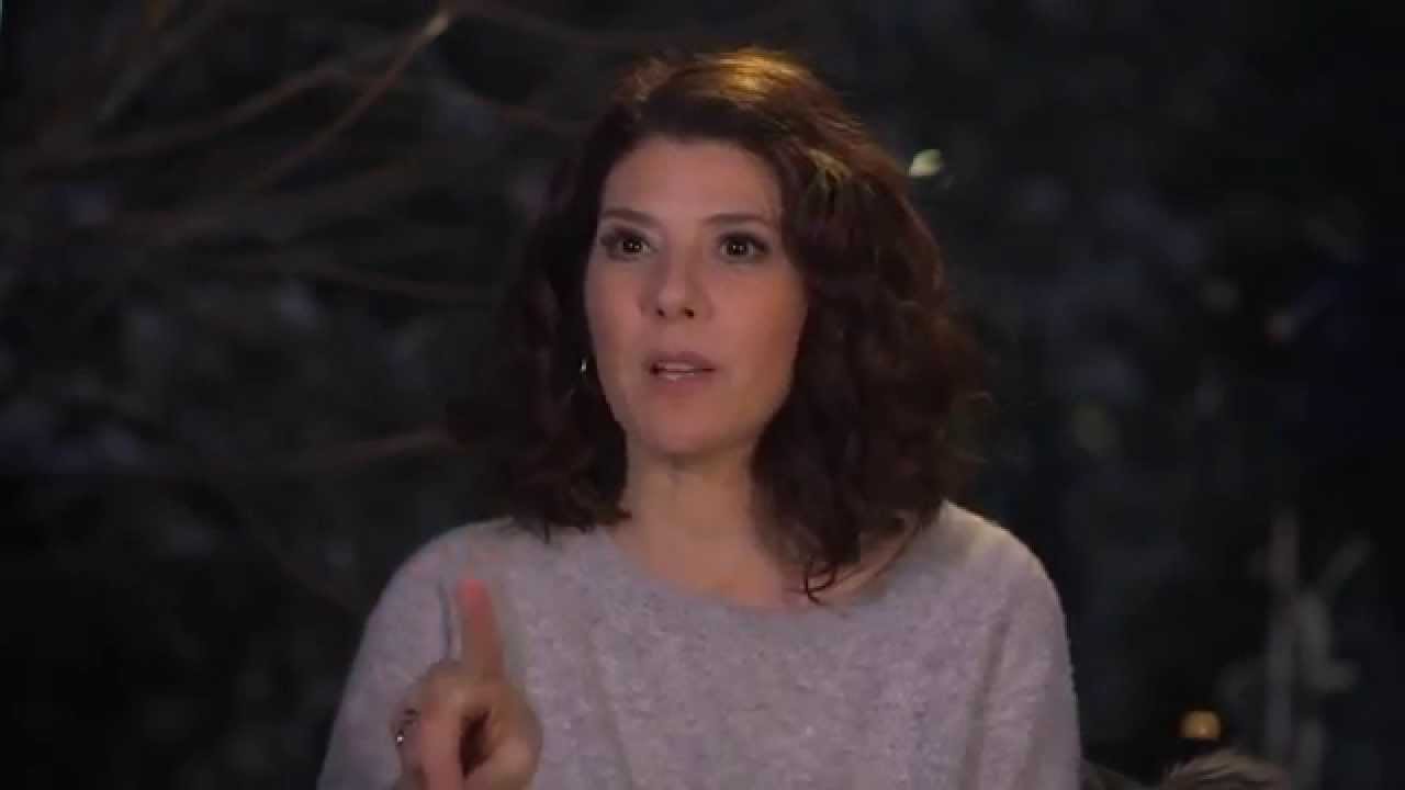 Love The Coopers: Marisa Tomei 