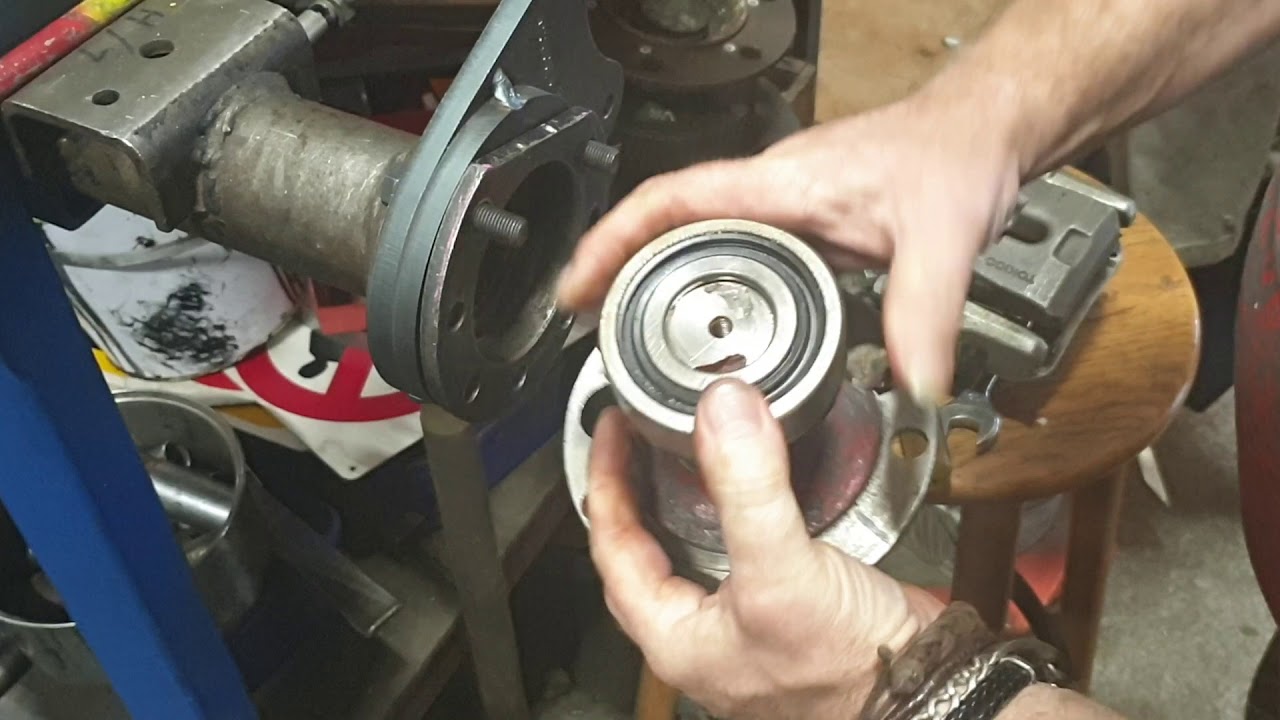 CF Bedford rear bearing fix