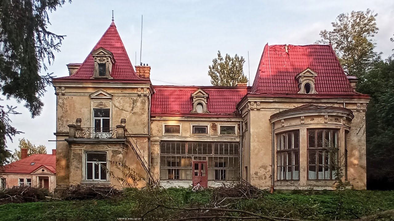 Палац Балів в селі Тулиголове