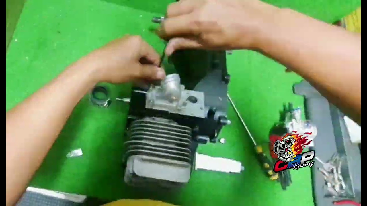 ITR304 by kenstoscoot installation to Suzuki V100 engine