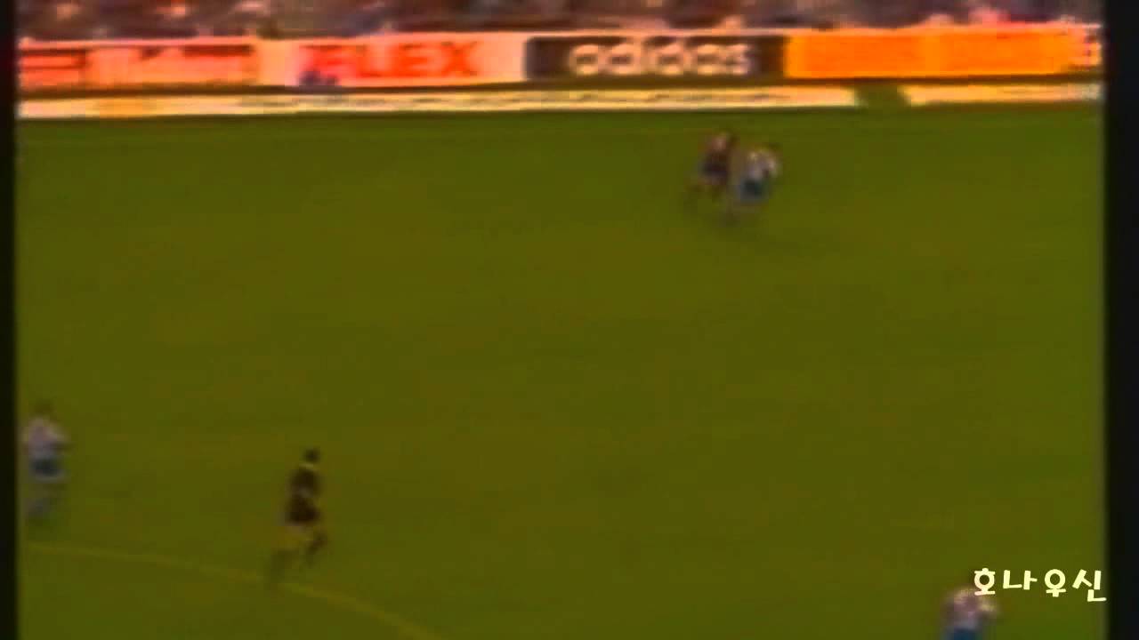 96/97 Home Ronaldo vs Deportivo