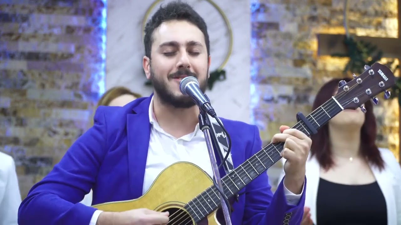 Սուրբ ես – Աղոթքի Տուն փառաբանություն
