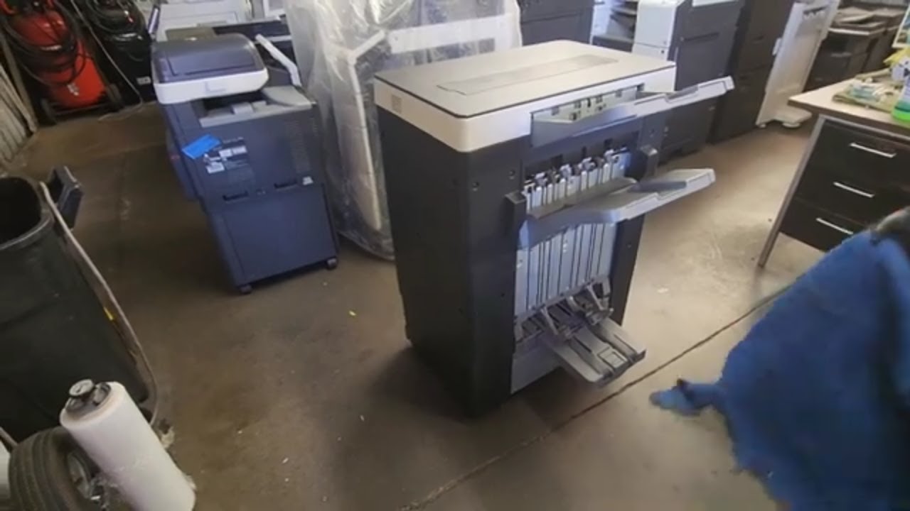 How to install trays on a Konica Minolta FS 535 Saddle Stitch Finisher