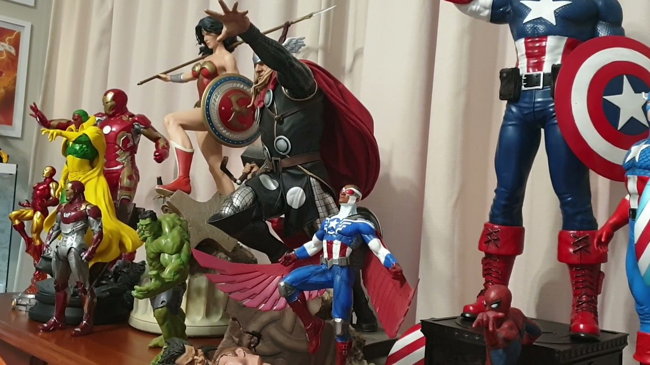 Statue Collection | Spot your Favorite Superhero | MONIC GONZALES
