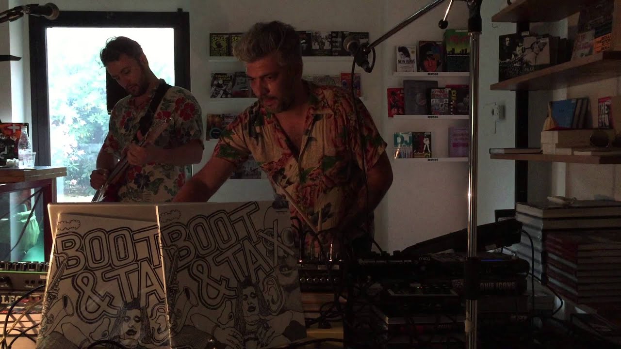 BOOT & TAX live @ SERENDEEPITY Store 13.06.2015