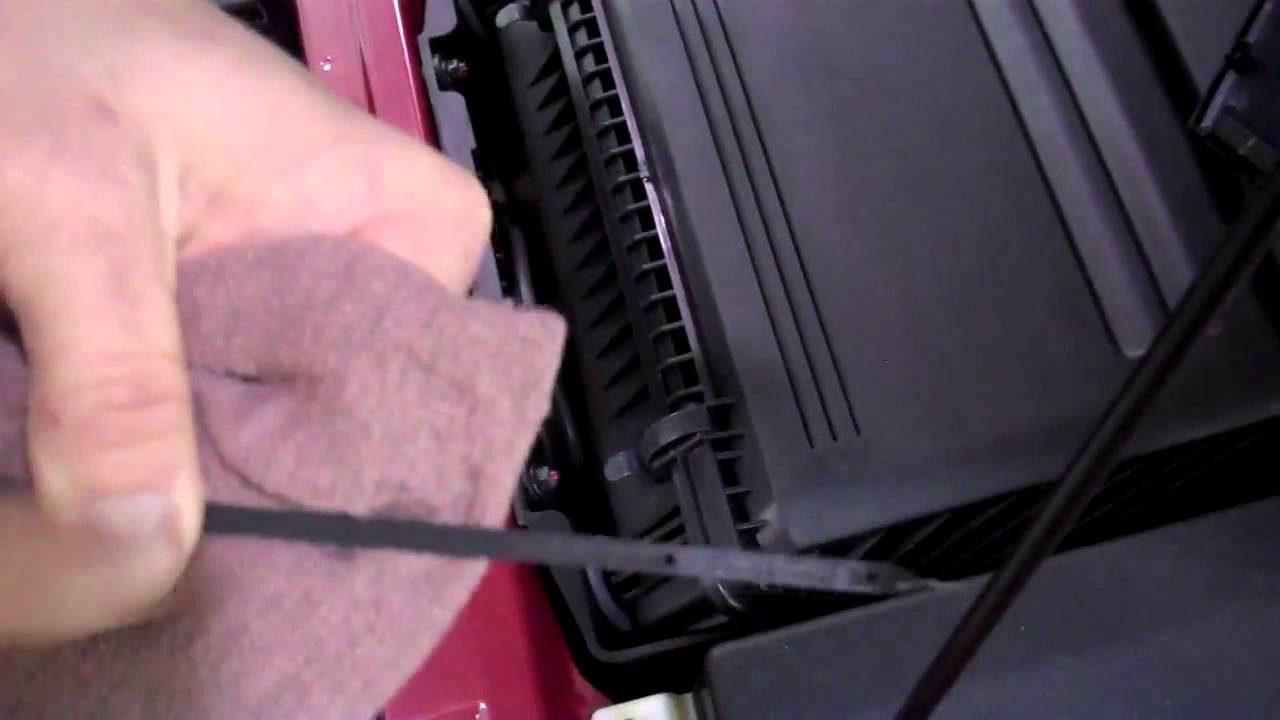 Checking the oil in your Mazda RX-8 - How to - Savannah, GA