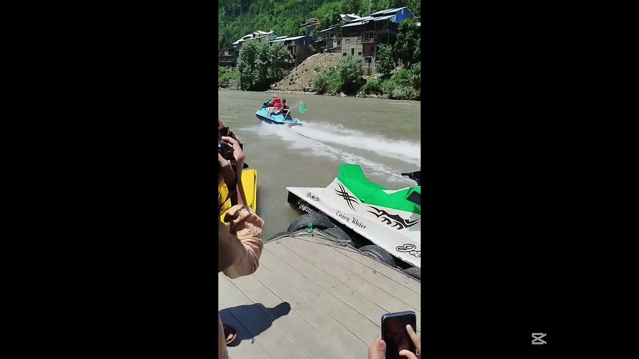 Boating in Neelum River #neelumvalley 