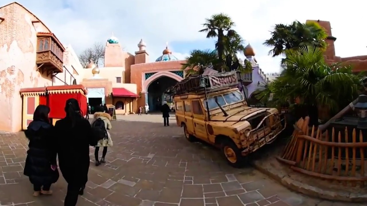 360 VR Tour | Disneyland Paris | Aladdin's Enchanted Passage | Agrabah | No comments tour