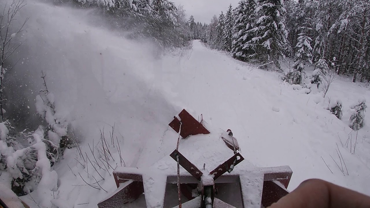 Mettätien linkousta. Valmet 602 vesme tr210