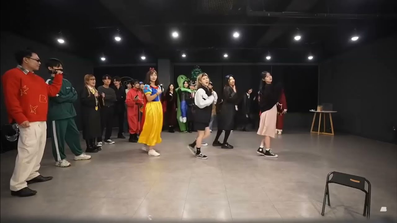 Eleven - IVE | YooJin, SeYoung, YuBin, SeoHyeon, GaEun | ARTBEAT Live [12/23/2021]