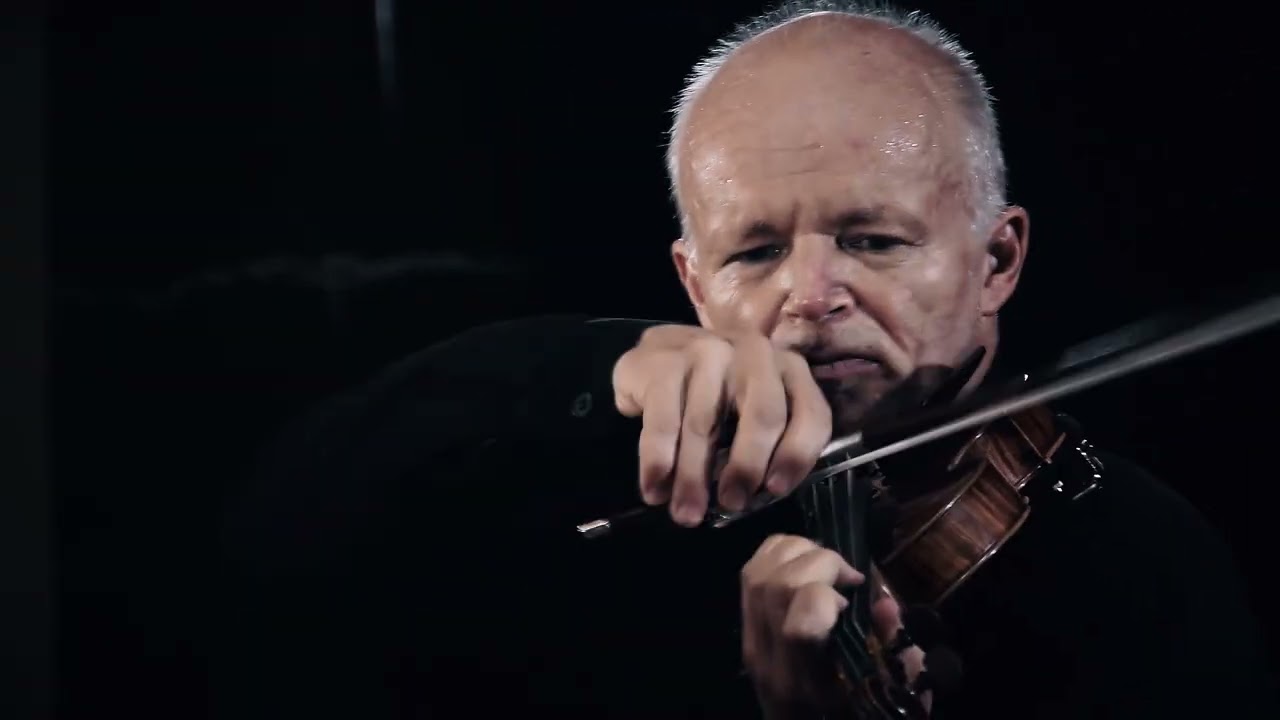BACH _ Partita No 3 in E major BWV 1006 - Thomas Zehetmair, violin