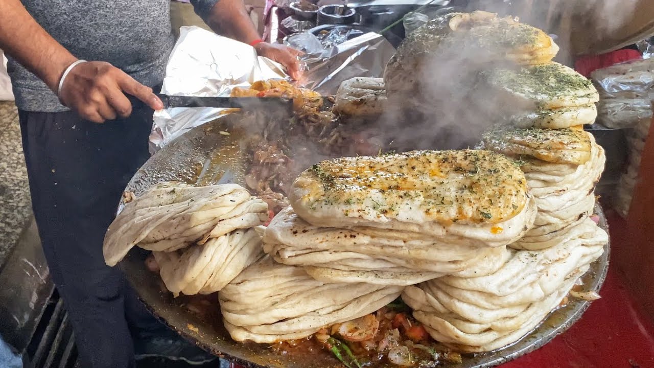 India's Most Iconic Chole Kulche | Famous Mayapuri Chole Kulche Making | Indian Street Food