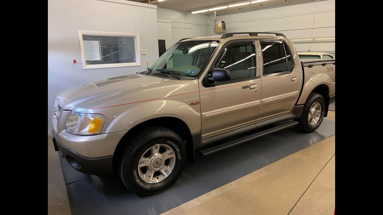 2004 Ford Explorer Sport Trac XLT 4x4 — walk-around / cold start video… Super clean, 76k orig miles!