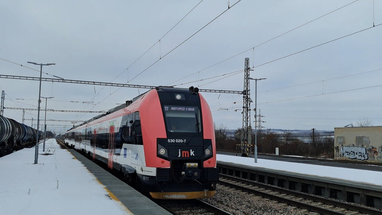 Train movements at Šakvice station | MUV75 Správa Železnic | T742 CZ Loko/Škoda 242 SZDC | Czechia