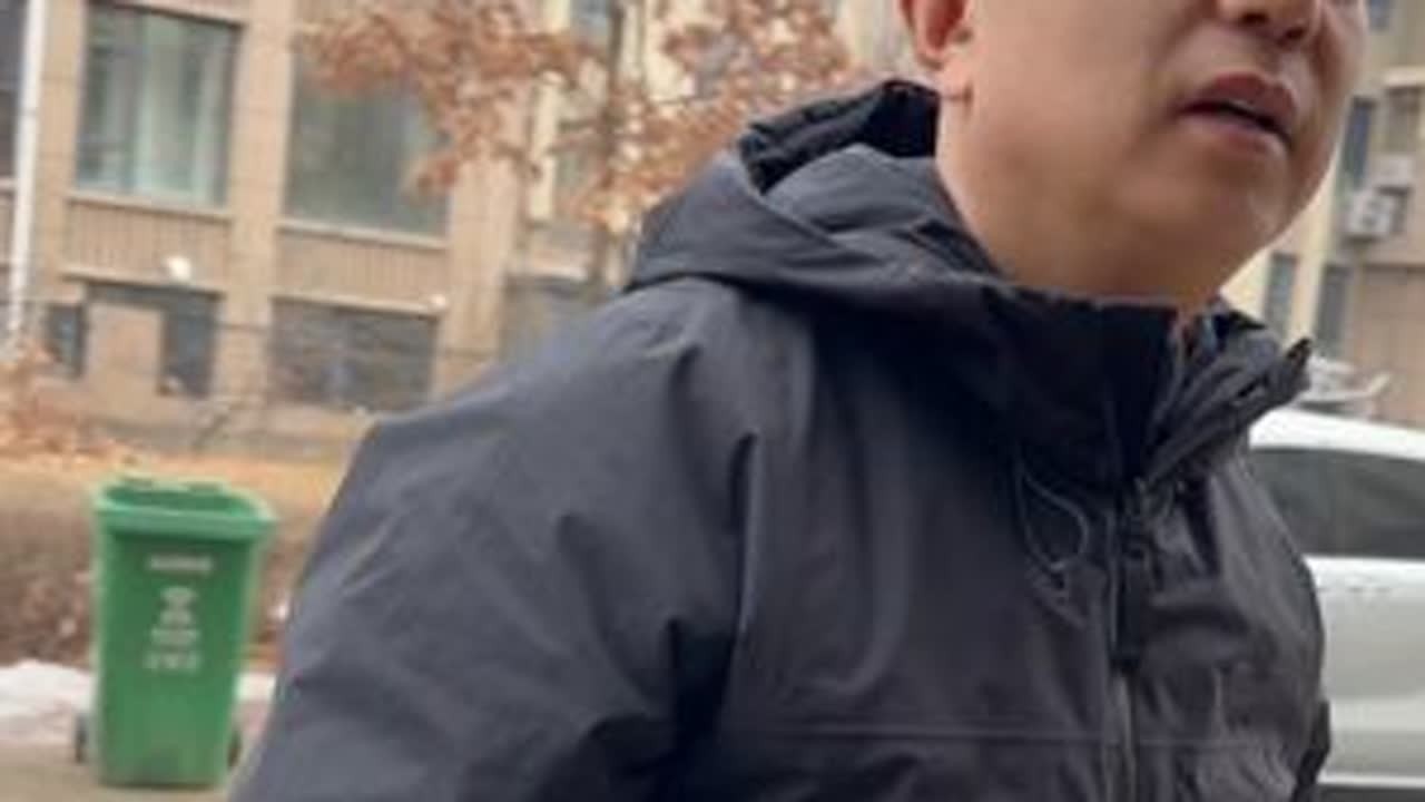 过了年也长了一岁，看着自己脸上的皱纹，只能感叹岁月不可能让你既享受孩子长大后的快乐，而我们还会依然保持年轻的容颜，一切都会有规律 #中年人 #中年女装