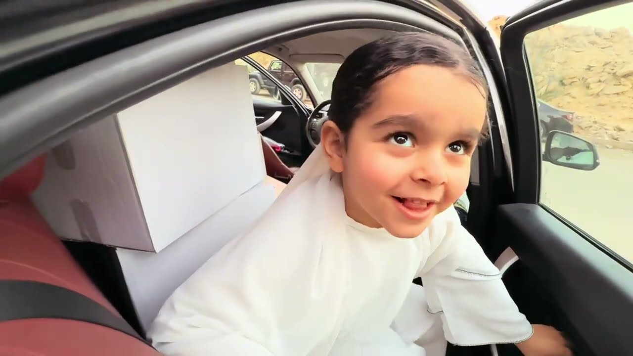 الكلاب هجمت علي بيبي هرماس واحنا بنوزع حاجات رمضان 🌙😱