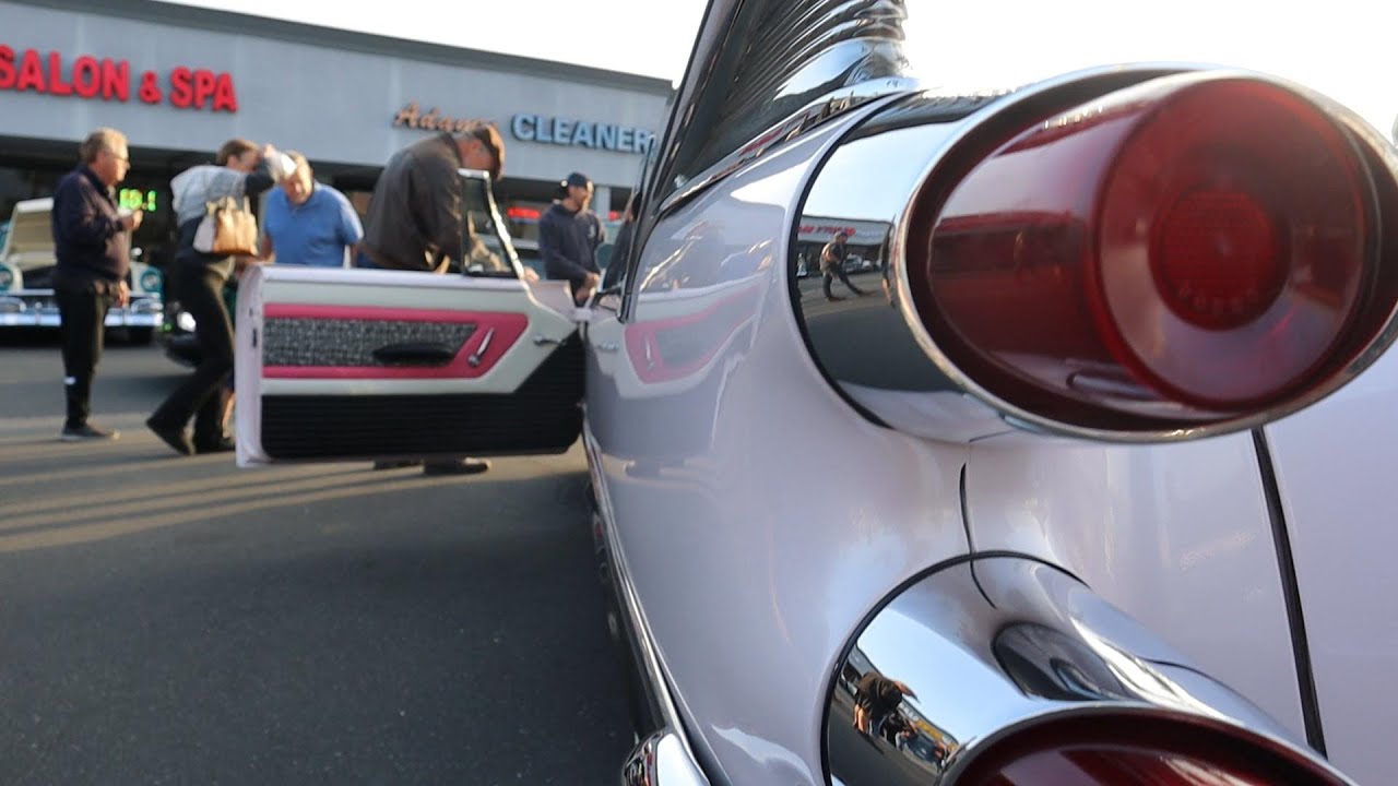 FinEnvy 1959 Dodge Coronet with Swivel Seat