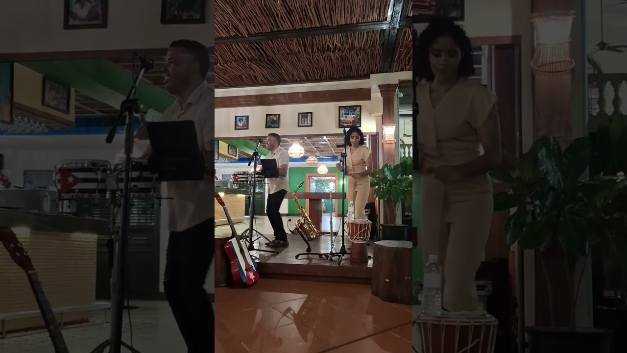 "Oye como va" version 