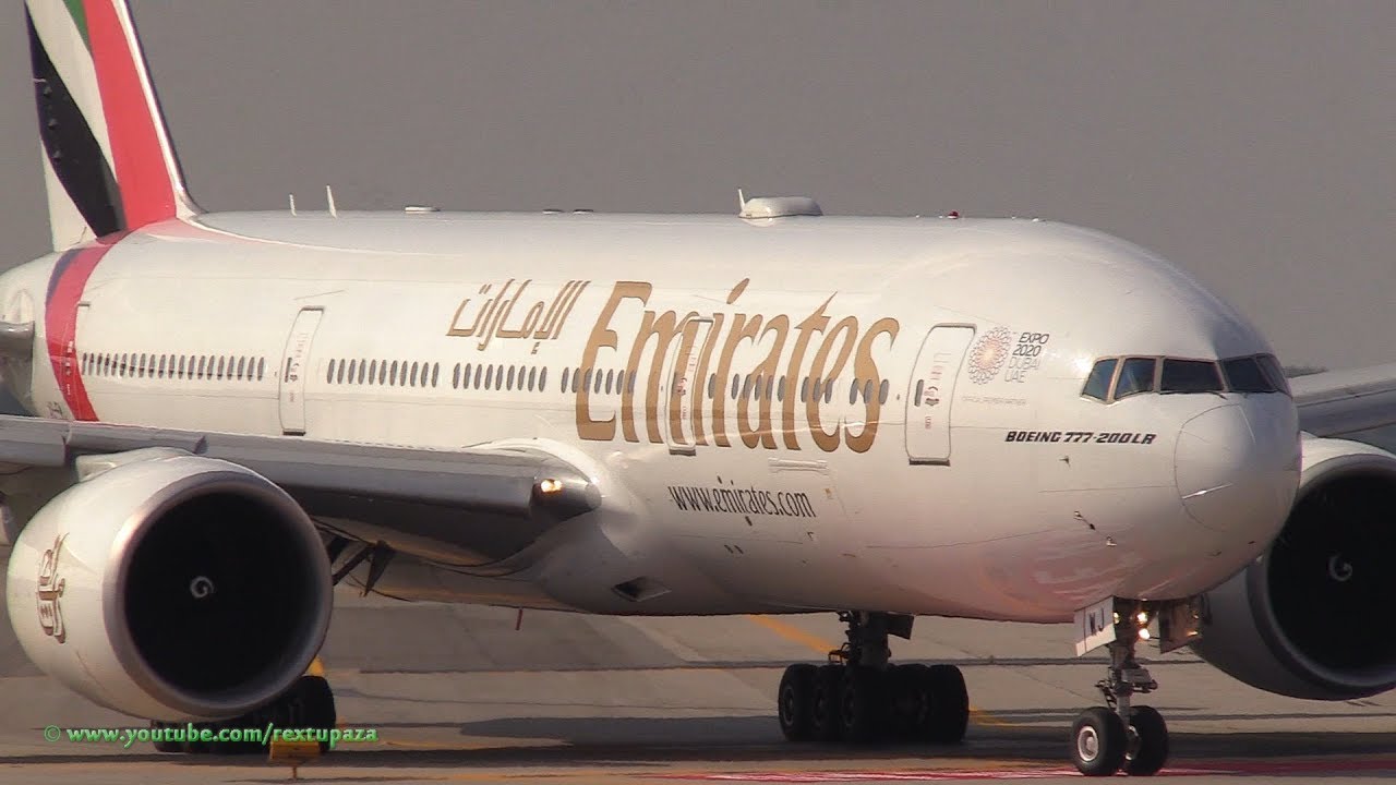 Emirates Boeing 777-21H Atterra e Decolla a Bologna G.Marconi BLQ