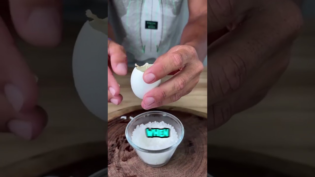 Eggshell Wax Magic 🕯️ #shorts