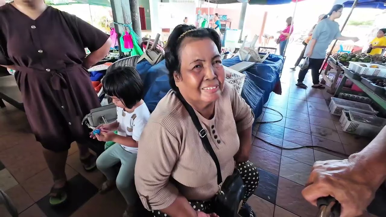 BELIKAN MENTUA LAUK DI TAMU SIBU JAYA // MENTUA BALIK KE PAKAN KAMI BALIK KE NANGA TADA // 