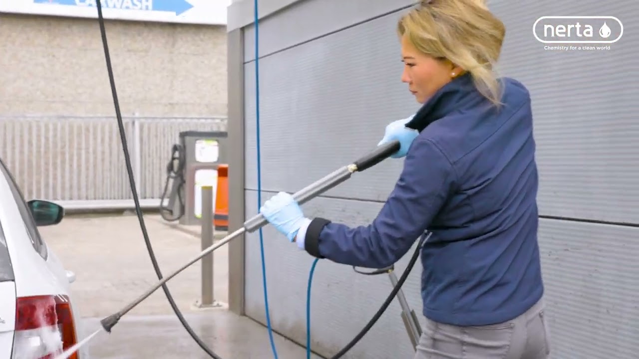 Selfcarwash cleaning by Nerta