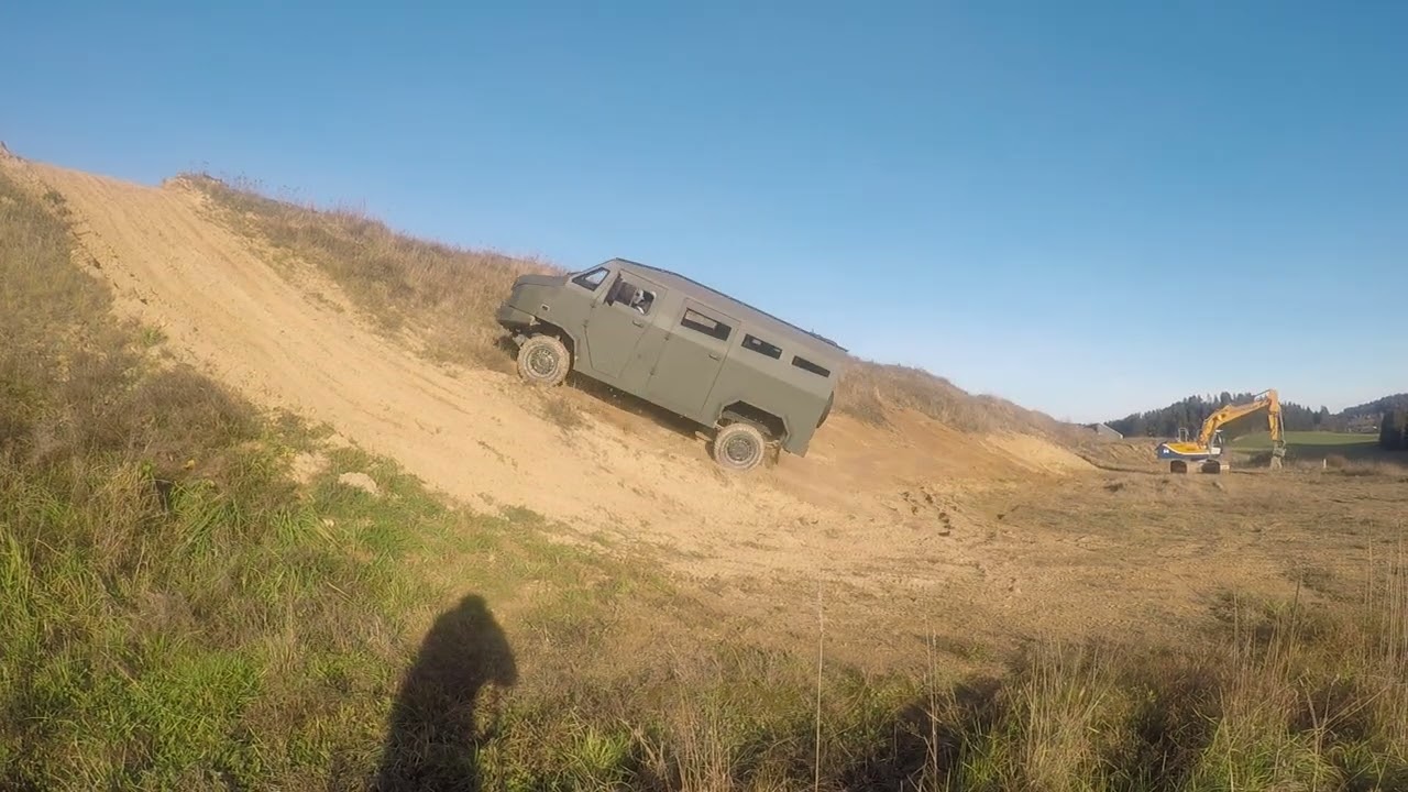 Sprinter 319 4x4 Dino  - podjazd 32&deg;