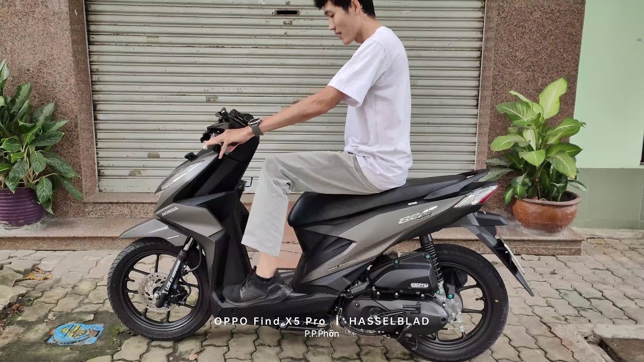 Tr&ecirc;n tay Honda BEAT 110 (2022) - 55km/l&iacute;t, gọn, linh hoạt
