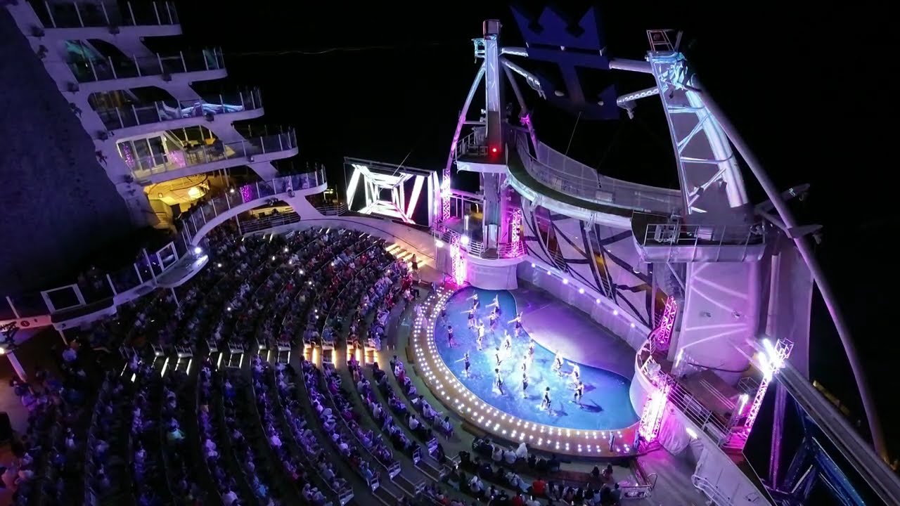 Royal Caribbean Oasis of the Seas Aqua80 Full Show from AquaTheater Suite 11330